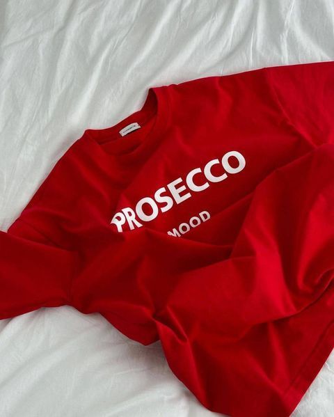 Жіноча футболка з написом Prosecco mood р4942-318 фото